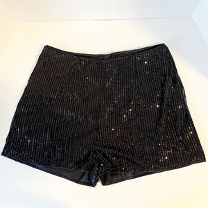Stretchy Lined Black Sequin Women's Shorts with Lined Pockets